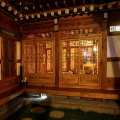 Отель Dahmsojung Hanok Guesthouse Южная Корея, Сеул - отзывы, цены и фото номеров - забронировать отель Dahmsojung Hanok Guesthouse онлайн бассейн фото 2