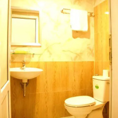 Отель Dalat Flower 3* Кровать в общем номере фото 4