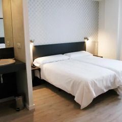 Hotel Urban Dream Nevada 3* Стандартный номер с двуспальной кроватью фото 4