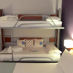 Hotel Madrid Centro, managed by Meliá 3* Стандартный семейный номер с двуспальной кроватью