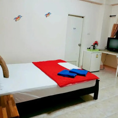 Отель Ban Punmanus Guesthouse Таиланд, Краби - отзывы, цены и фото номеров - забронировать отель Ban Punmanus Guesthouse онлайн комната для гостей