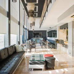 Отель Sallés Hotel Ciutat del Prat Испания, Эль-Прат-де-Льобрегат - 4 отзыва об отеле, цены и фото номеров - забронировать отель Sallés Hotel Ciutat del Prat онлайн интерьер отеля