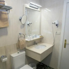 Best Western Hotel Los Condes 3* Стандартный номер с различными типами кроватей фото 9