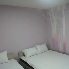 Отель MK Liberty House 2* Номер Делюкс с различными типами кроватей фото 2
