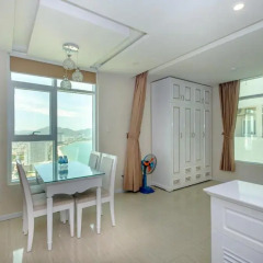 Апартаменты Sunrise Ocean View Apartment Апартаменты с различными типами кроватей фото 14