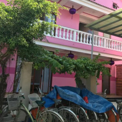 Отель Pink House Homestay спортивное сооружение