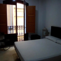 Отель Reina 12 Guest House комната для гостей фото 4