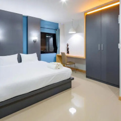 Отель Phoomjai House 3* Улучшенный номер с различными типами кроватей фото 14