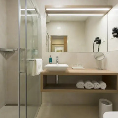 Ahotel Hotel Ljubljana 4* Номер Комфорт фото 3