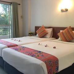 Thip Residence Boutique Hotel 3* Улучшенный номер с различными типами кроватей фото 2