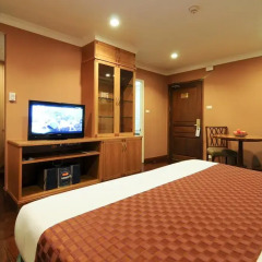 Отель Admiral Suites Sukhumvit 22 By Compass Hospitality 4* Улучшенная студия фото 6