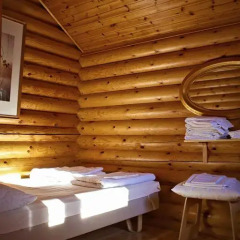 Отель Rastila Camping Helsinki Коттедж с различными типами кроватей фото 15