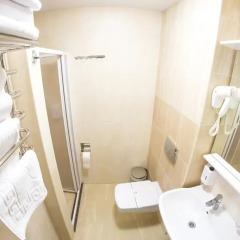 Truskavets 365 Hotel 3* Стандартный номер с различными типами кроватей фото 9