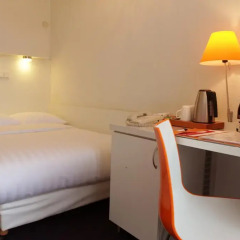 Multatuli Hotel 3* Стандартный номер с различными типами кроватей фото 2