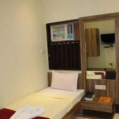 Hotel Meera 3* Номер Делюкс с различными типами кроватей фото 8