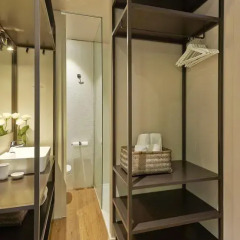 Отель Hostal Central Barcelona Стандартный семейный номер с двуспальной кроватью фото 6