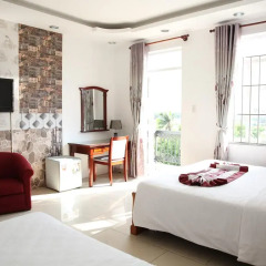 Hoa Phat Hotel & Apartment 3* Улучшенный номер с различными типами кроватей фото 4