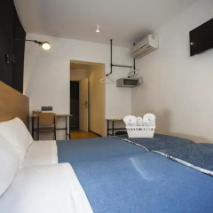 Отель Hostal CC Malasaña Стандартный номер с двуспальной кроватью фото 6