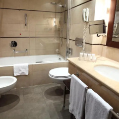 Отель Starhotels Ritz 4* Улучшенный номер с различными типами кроватей фото 6
