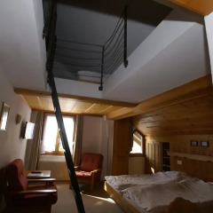 Отель Posthotel Rössli Стандартный семейный номер с двуспальной кроватью фото 3
