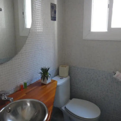 Отель A Home In Barcelona Барселона ванная
