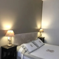 Отель Hôtel Lépante 2* Стандартный номер с двуспальной кроватью фото 11