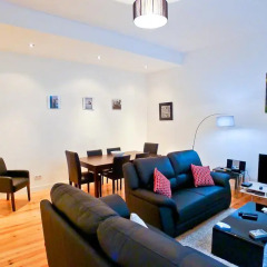 Отель LV Premier Baixa FI 4* Апартаменты с различными типами кроватей фото 7