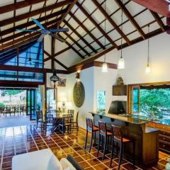 Отель Koh Jum Beach Villas 4* Вилла с различными типами кроватей фото 5