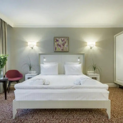 Ratonda Centrum Hotel 4* Люкс фото 3
