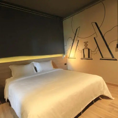 THA City Loft Hotel 3* Улучшенный номер с различными типами кроватей фото 3