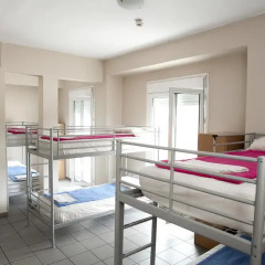 Отель Athens Backpackers Кровать в общем номере с двухъярусной кроватью фото 5