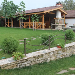 Отель Guesthouse Sianie Болгария, Тырговиште - отзывы, цены и фото номеров - забронировать отель Guesthouse Sianie онлайн фото 2