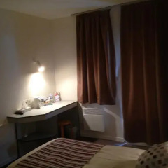 Отель Kyriad Auxerre - Appoigny 3* Номер категории Эконом с различными типами кроватей фото 7