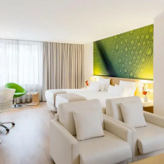 Отель NH Collection Berlin Mitte Am Checkpoint Charlie 4* Люкс с разными типами кроватей фото 21