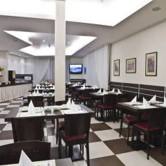 Отель Ivbergs Hotel Berlin Messe Германия, Берлин - 8 отзывов об отеле, цены и фото номеров - забронировать отель Ivbergs Hotel Berlin Messe онлайн питание фото 2