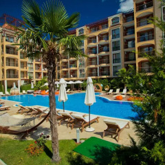 Отель Apartcomplex Harmony Suites Солнечный берег бассейн
