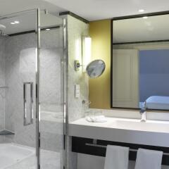 Отель Hilton Brussels Grand Place 4* Люкс с разными типами кроватей фото 4