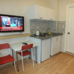 Отель Taksim 9 Suites Студия с различными типами кроватей фото 7