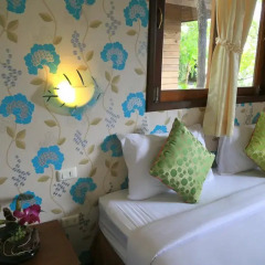 Отель Chaweng Park Place 2* Бунгало Делюкс с различными типами кроватей фото 26