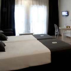 Отель Quo Eraso Aparthotel Испания, Мадрид - 9 отзывов об отеле, цены и фото номеров - забронировать отель Quo Eraso Aparthotel онлайн комната для гостей фото 5