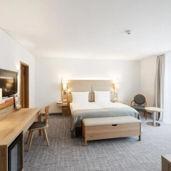 Отель Holiday Inn Nürnberg City Centre 4* Улучшенный номер с различными типами кроватей фото 2