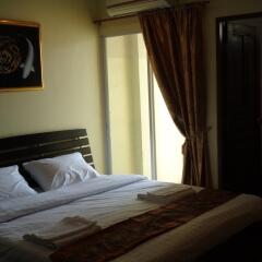 Отель Datomas Guest House Стандартный номер с различными типами кроватей фото 5