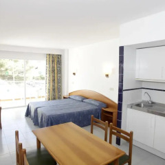 Hotel y Apartamentos Casablanca в номере фото 2