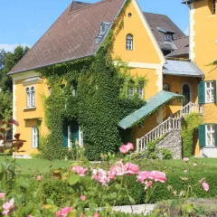 Отель Falkensteiner Schlosshotel Velden 5* Улучшенный номер с различными типами кроватей фото 4