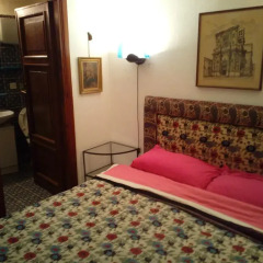 Апартаменты Rental in Rome Arco Ciambella Studio Рим комната для гостей фото 5