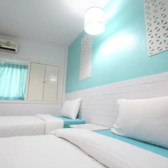 Preme Hostel Стандартный номер с 2 отдельными кроватями фото 3