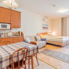 Апартаменты Kalvin Apartments комната для гостей фото 5