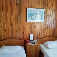 Yali Otel 2* Стандартный номер с двуспальной кроватью (общая ванная комната) фото 2