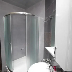 Отель Mia Guest House Tbilisi Апартаменты с двуспальной кроватью фото 19