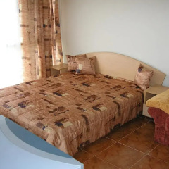 Отель Elit 2 Apartments Болгария, Солнечный берег - отзывы, цены и фото номеров - забронировать отель Elit 2 Apartments онлайн комната для гостей
